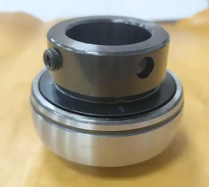 Radial insert ball bearing